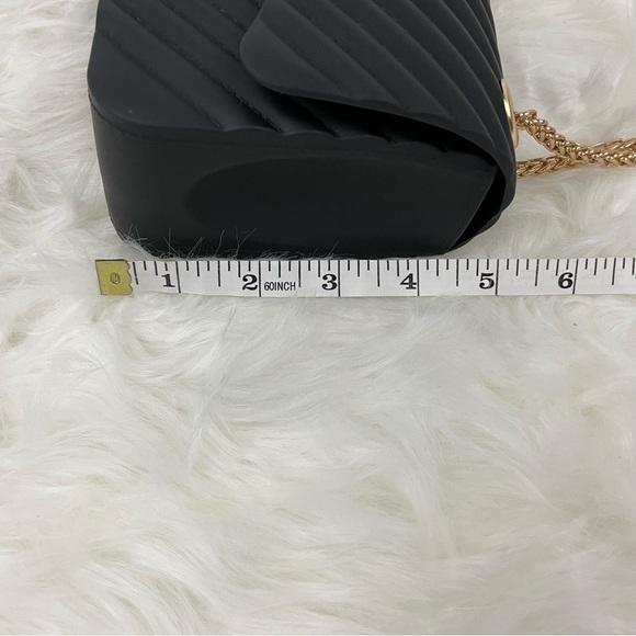 Convertible Cross Body Purse, Rubber with Gold Chain Strap - Picture 4 of 8